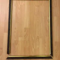 قاب خالی مناسب عکس یا آینه یا پوستر