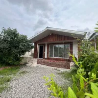 همکف باغچه ای،سندتکبرگ،دنج و سرسبز،شهرکی،مبله