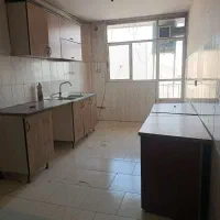 آپارتمان-پارکینگ-دار-روبنما-پذیرایی-دلباز