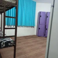 تخت فلزی خوابگاهی با تشک و کمد دو نفره فلزی