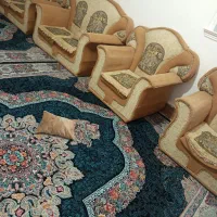 یک دست مبل تمیز  به فروش میرسد