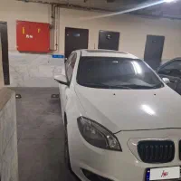 برلیانس اتومات ۹۷ رنگ سفید|خودرو سواری و وانت|تهران, شهرک خرازی|دیوار