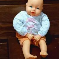 تعدادی عروسک دخترانه واسباب بازی|اسباببازی بچه|تهران, نارمک|دیوار