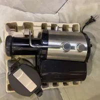 آبمیوه گیری درجه یک برند midea|آبمیوه‌گیر و آب‌مرکبات‌گیر|مشهد, ده دی|دیوار