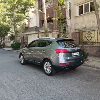 جک S5 بی رنگ کم کار