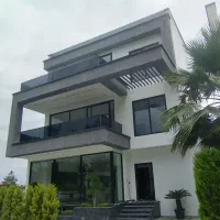 ویلا تریبلکس ۳۴۰ متر/ استخر/۴ خواب /مدارک تکمیل