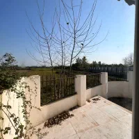 ویلای نماسنگ کلید نخورده در لوکیشنی دنج و سر سبز|فروش خانه و ویلا|رشت, استادسرا|دیوار