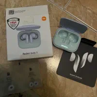 باکس نگهدارنده و شارژ هندزفری