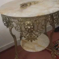 میز گرد برنز