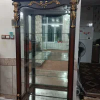 ویترین  در حد نو