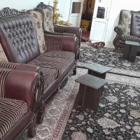 مبل چرمی7نفره کارکرده تمیزبا۴میزعسلی سالم|مبلمان خانگی و میز عسلی|اراک, |دیوار