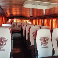 مینی بوس دربستی 21نفری کولر دار|خدمات حمل و نقل|قم, آزادگان|دیوار