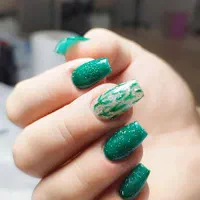 آرایشگر ناخن|خدمات آرایشگری و زیبایی|ملایر, |دیوار