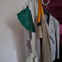 چوب لباس ایستاده