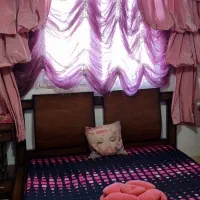 تخت دونفره چوب