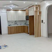 ۸۲ متری و نوساز / حوالی میدان فردوسی / پارکینگ