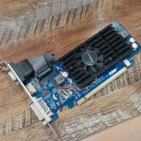 کارت گرافیک ۱ گیگ|قطعات و لوازم جانبی رایانه|مشهد, شهرآرا|دیوار