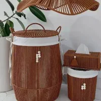 بومریس مکرومه