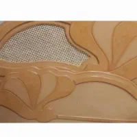 تاج بالا و پایین تخت خواب