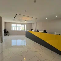 فروش‌ واحد اداری خیابان درختی