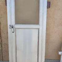 درب سرویس بهداشتی یاحمام جنس عالی.پنجره آلومینیومی
