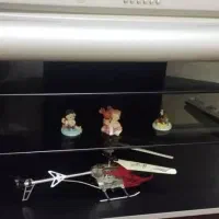 تلویزیون به همراه میز تلویزیون|تلویزیون و پروژکتور|خوی, |دیوار