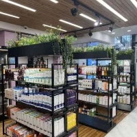 دعوت به عضویت در تیم دراگ استور بزرگ دکتر حاجبانی|استخدام درمانی، زیبایی، بهداشتی|قم, بلوار امین و ساحلی|دیوار