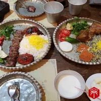 استخدام آشپز آقا یا خانم