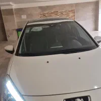 پژو ۲۰۷ اتوماتیک سقف شیشه ای ارتقا یافته مدل ۱۴۰۴