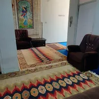 منزل مبله.خانه مسافر.(جای پارک دو ماشین)|اجارهٔ کوتاه‌مدت آپارتمان و سوئیت|شیراز, وحدت|دیوار