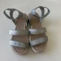 صندل نقره ایی دخترانه مارک place سایز ۳۰|کفش و لباس بچه|تهران, الهیه|دیوار