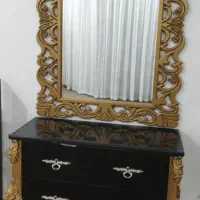 آینه و کنسول ،صندلی