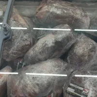 عرضه گوشت منجمد و برنج هندی تنظیم بازار