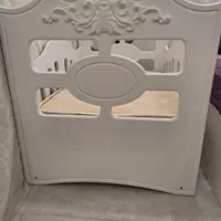 تخت ننو کنار مادر ممبران شرکتی سفید نو سیسمونی|تخت و صندلی بچه|تهران, نیروی هوایی (پیروزی)|دیوار