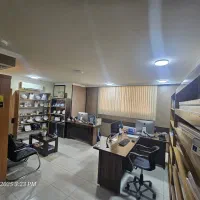 ویزیتور و کارشناس فروش تلفنی خانم