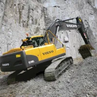 اجاره گیرنده بیل مکانیکی زنجیری ۲۰۰ - ۳۰۰