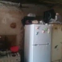 سلام درود یک اتاق 4/4 اجاره داده میشود