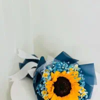 دسته گل باکس گل تاج گل