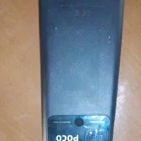 موبایلC40‌پوکو