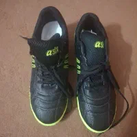 کفش سالن asix