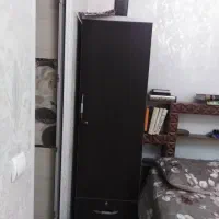 کمد تک درب