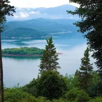 تور شمال شاد شاد و پر از هیجان