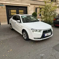 دنا پلاس اتومات ۴۰۱ با بیمه بدنه