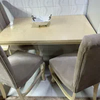 میزناهارخوری ۴ نفره|میز و صندلی غذاخوری|رشت, تازه آباد|دیوار