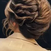 نیازمند پرسنل رنگ و لایت هستیم