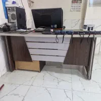 میز و صندلی