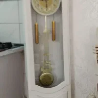 ساعت ایستاده سالم