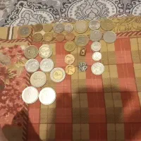 چندین سکه جمهوری وشاهی وخارجی همگی به فروش میرسد