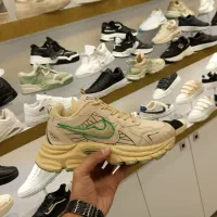 کفش اسپرت تک سایز|کیف، کفش، کمربند|مشهد, سپاد|دیوار