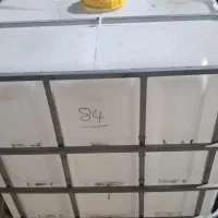 یک عدد مخزن ۱۰۰۰ تایی نو با حفاظ فلزی